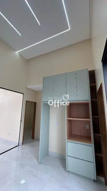 Foto 6 de Casa com 3 quartos à venda, 360m2 em Residencial Jardins do Lago, Anapolis - GO