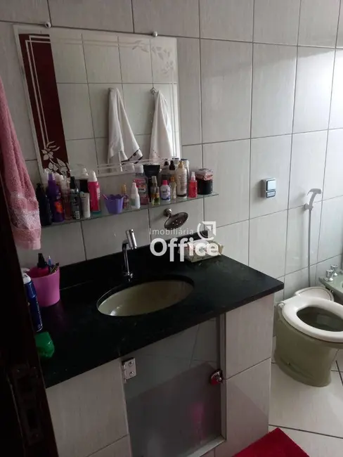 Foto 9 de Casa com 3 quartos à venda, 450m2 em Jardim Bandeirante, Anapolis - GO