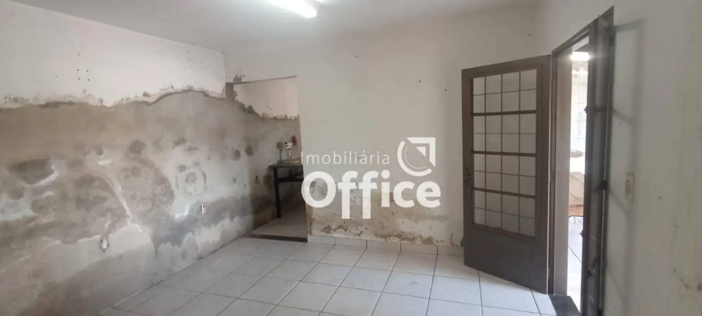 Casa com 2 quartos à venda, 300m2 em Residencial Bela Vista, Anapolis - GO - imagem 5 Foto 5 de Casa com 2 quartos à venda, 300m2 em Residencial Bela Vista, Anapolis - GO