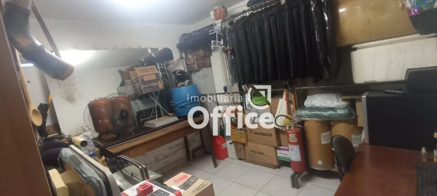 Casa com 2 quartos à venda, 300m2 em Residencial Bela Vista, Anapolis - GO - imagem 3 Foto 3 de Casa com 2 quartos à venda, 300m2 em Residencial Bela Vista, Anapolis - GO