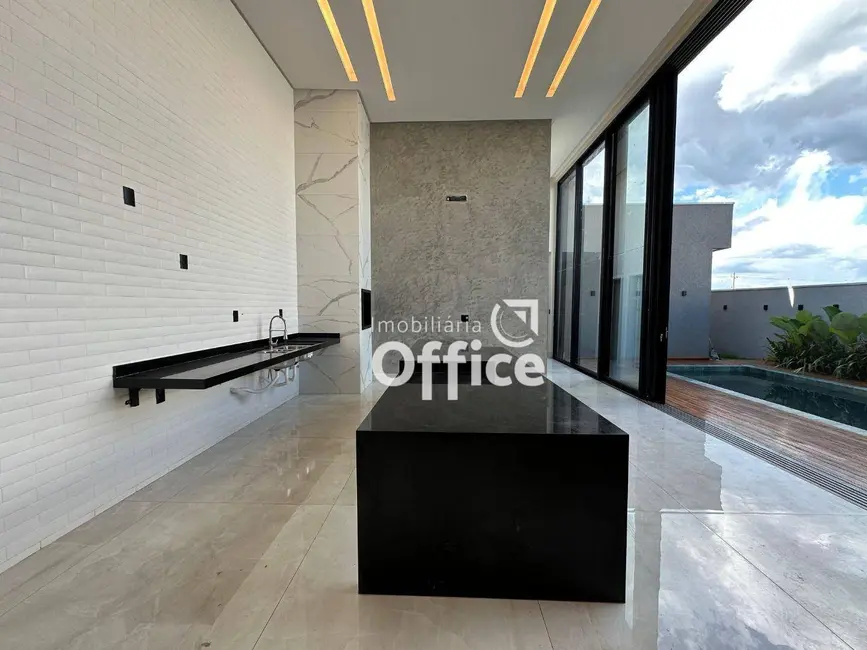 Foto 6 de Casa de Condomínio com 3 quartos à venda, 374m2 em Anapolis - GO