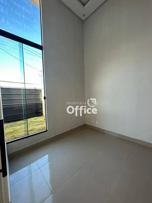 Foto 3 de Casa com 3 quartos à venda, 180m2 em Jardim Ibirapuera, Anapolis - GO