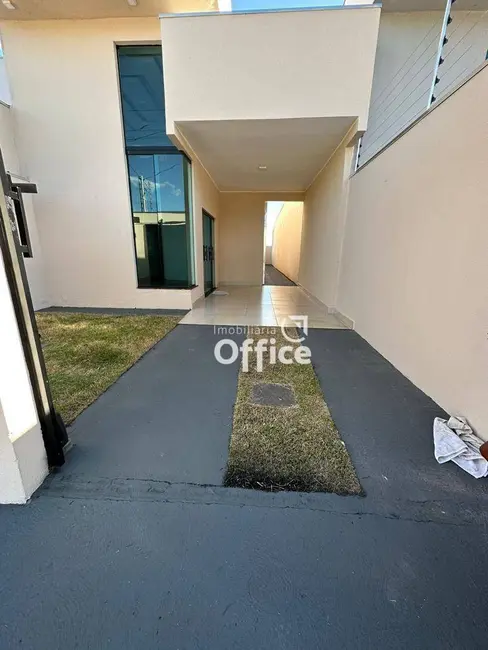 Foto 2 de Casa com 3 quartos à venda, 180m2 em Jardim Ibirapuera, Anapolis - GO
