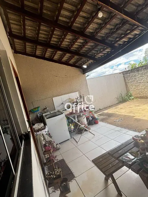 Casa com 3 quartos à venda, 159m2 em Anapolis - GO - imagem 4 Foto 4 de Casa com 3 quartos à venda, 159m2 em Anapolis - GO