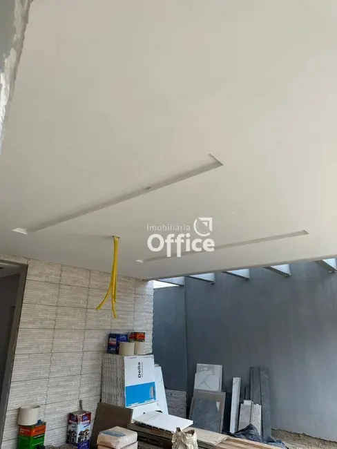 Casa com 3 quartos à venda, 180m2 em Setor Central, Anapolis - GO - imagem 5 Foto 5 de Casa com 3 quartos à venda, 180m2 em Setor Central, Anapolis - GO