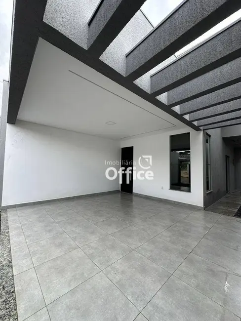 Foto 4 de Casa com 3 quartos à venda, 150m2 em Setor Summerville, Anapolis - GO