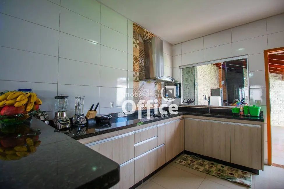 Foto 8 de Casa com 3 quartos à venda, 300m2 em Residencial Vale do Sol, Anapolis - GO