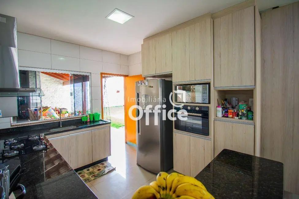 Foto 7 de Casa com 3 quartos à venda, 300m2 em Residencial Vale do Sol, Anapolis - GO