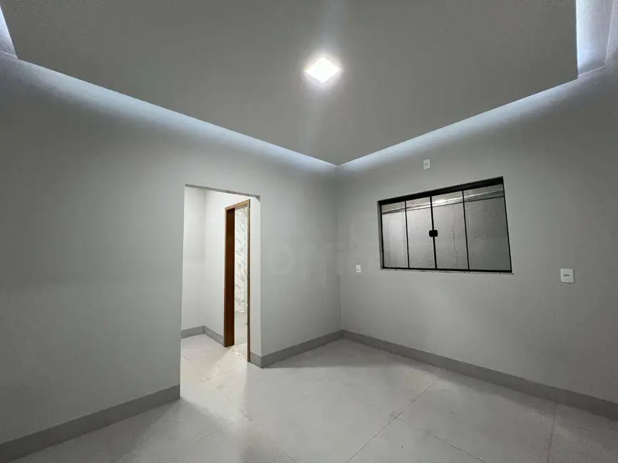 Foto 4 de Casa com 3 quartos à venda, 300m2 em Jardim Progresso, Anapolis - GO