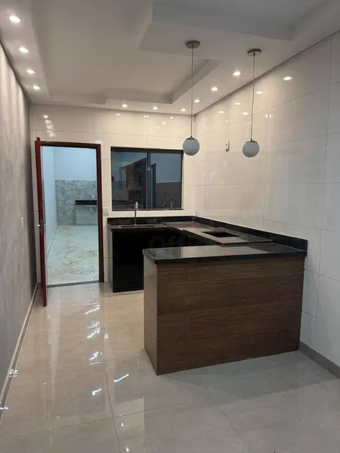 Foto 1 de Casa com 2 quartos à venda, 200m2 em Residencial Flamboyant, Anapolis - GO