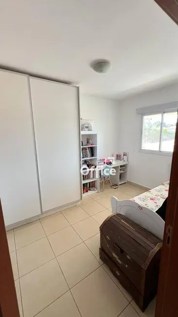 Foto 9 de Apartamento com 3 quartos à venda, 140m2 em Maracanã, Anapolis - GO