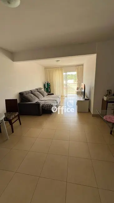 Foto 2 de Apartamento com 3 quartos à venda, 140m2 em Maracanã, Anapolis - GO