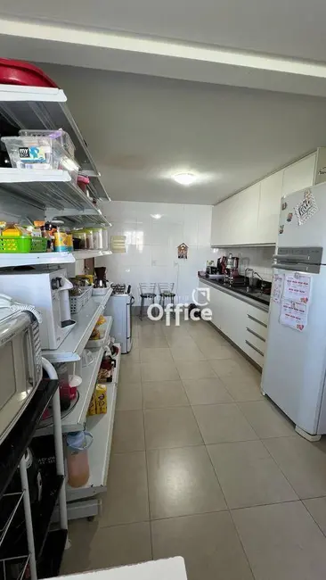 Foto 5 de Apartamento com 3 quartos à venda, 140m2 em Maracanã, Anapolis - GO