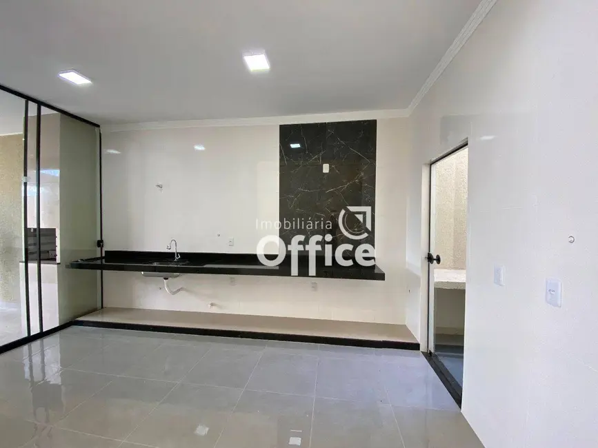 Foto 9 de Casa com 3 quartos à venda, 180m2 em Jardim Alexandrina, Anapolis - GO