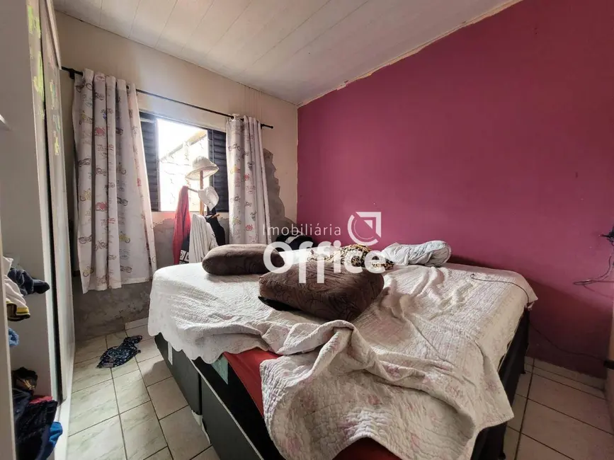 Casa com 2 quartos à venda, 200m2 em Setor Summerville, Anapolis - GO - imagem 7 Foto 7 de Casa com 2 quartos à venda, 200m2 em Setor Summerville, Anapolis - GO
