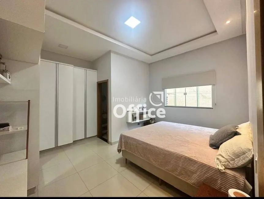 Foto 3 de Casa com 3 quartos à venda, 150m2 em Residencial Villa Bella, Anapolis - GO