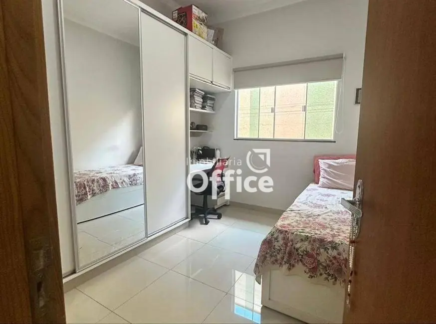 Foto 5 de Casa com 3 quartos à venda, 150m2 em Residencial Villa Bella, Anapolis - GO