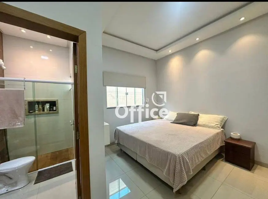 Foto 1 de Casa com 3 quartos à venda, 150m2 em Residencial Villa Bella, Anapolis - GO