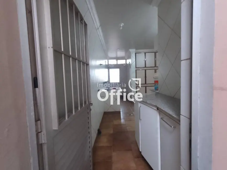 Casa com 4 quartos à venda, 540m2 em Anápolis City, Anapolis - GO - imagem 7 Foto 7 de Casa com 4 quartos à venda, 540m2 em Anápolis City, Anapolis - GO