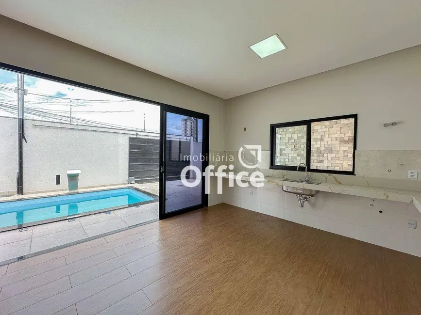 Casa com 3 quartos à venda, 190m2 em Anapolis - GO - imagem 5 Foto 5 de Casa com 3 quartos à venda, 190m2 em Anapolis - GO