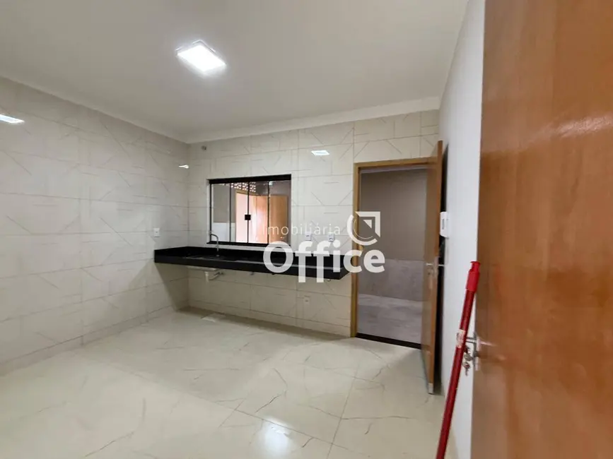 Casa com 2 quartos à venda, 126m2 em São Carlos, Anapolis - GO - imagem 8 Foto 8 de Casa com 2 quartos à venda, 126m2 em São Carlos, Anapolis - GO