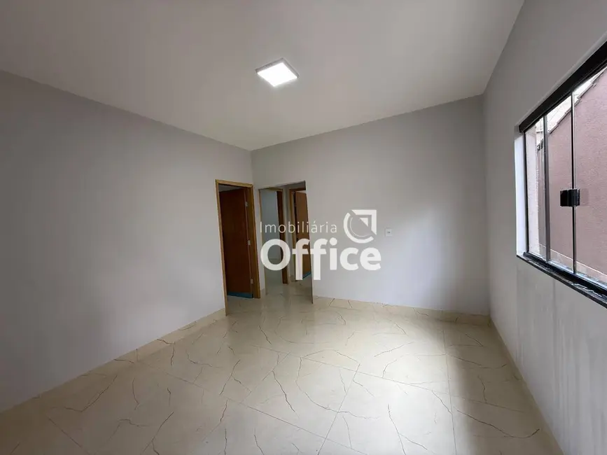 Casa com 2 quartos à venda, 126m2 em São Carlos, Anapolis - GO - imagem 4 Foto 4 de Casa com 2 quartos à venda, 126m2 em São Carlos, Anapolis - GO