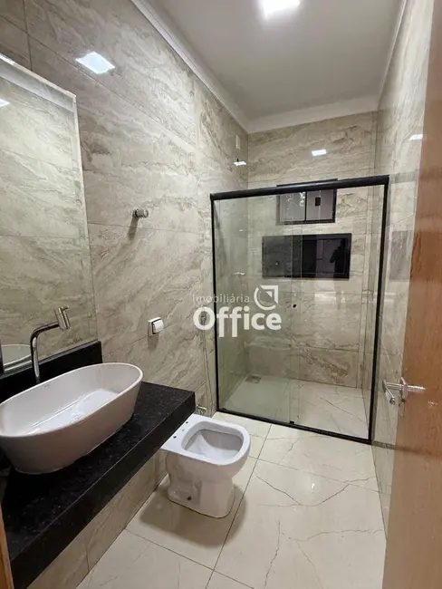 Foto 2 de Casa com 2 quartos à venda, 126m2 em São Carlos, Anapolis - GO