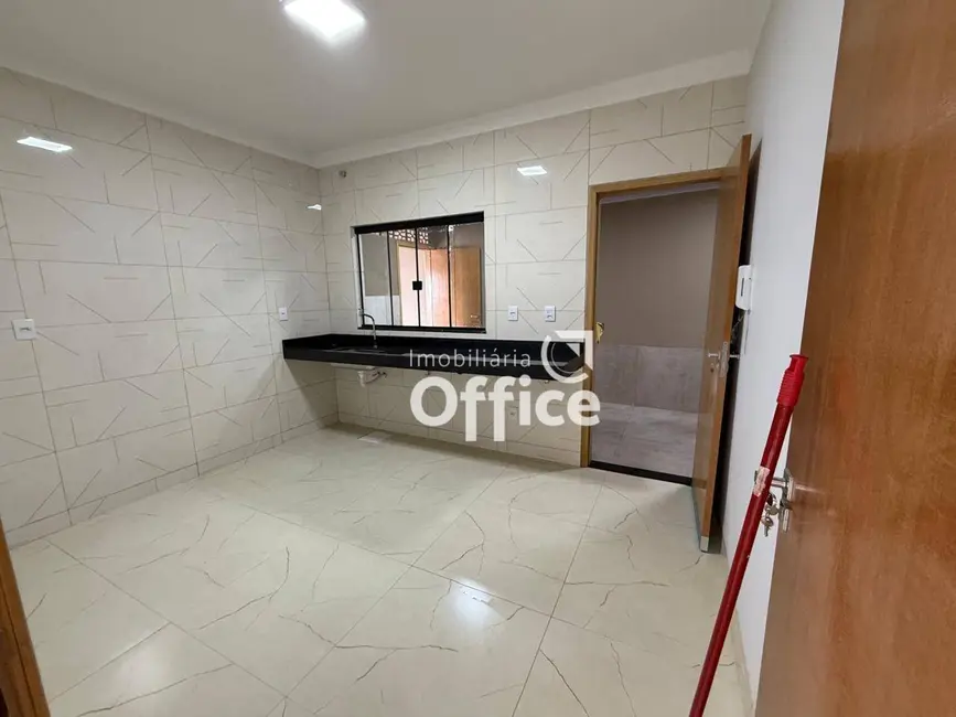 Casa com 2 quartos à venda, 126m2 em São Carlos, Anapolis - GO - imagem 9 Foto 9 de Casa com 2 quartos à venda, 126m2 em São Carlos, Anapolis - GO