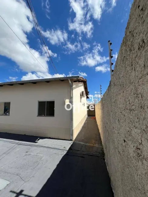 Casa com 3 quartos à venda, 322m2 em Residencial Morumbi, Anapolis - GO - imagem 4 Foto 4 de Casa com 3 quartos à venda, 322m2 em Residencial Morumbi, Anapolis - GO