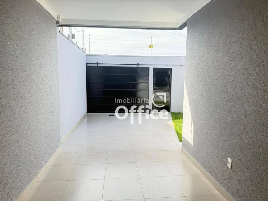 Foto 2 de Casa com 3 quartos à venda, 180m2 em Gran Ville, Anapolis - GO