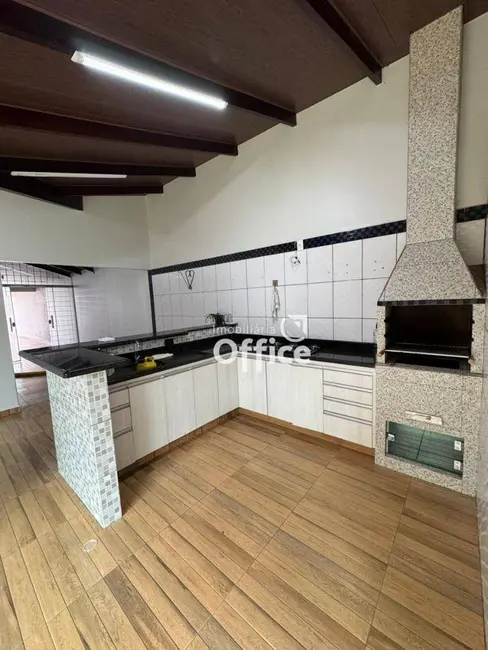 Casa com 3 quartos à venda, 300m2 em Parque dos Pirineus, Anapolis - GO - imagem 7 Foto 7 de Casa com 3 quartos à venda, 300m2 em Parque dos Pirineus, Anapolis - GO