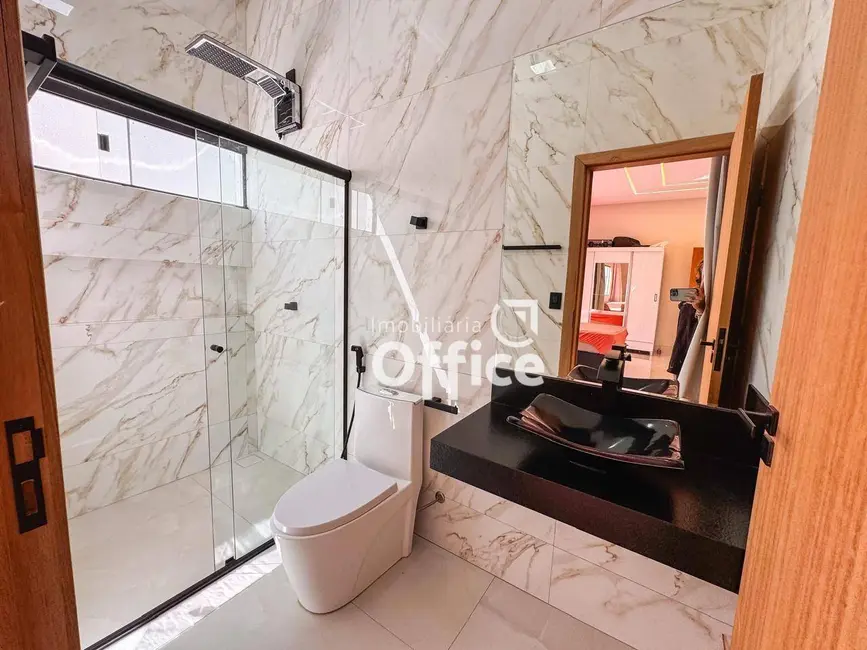 Foto 8 de Casa com 3 quartos à venda, 300m2 em Parque São Jerônimo, Anapolis - GO