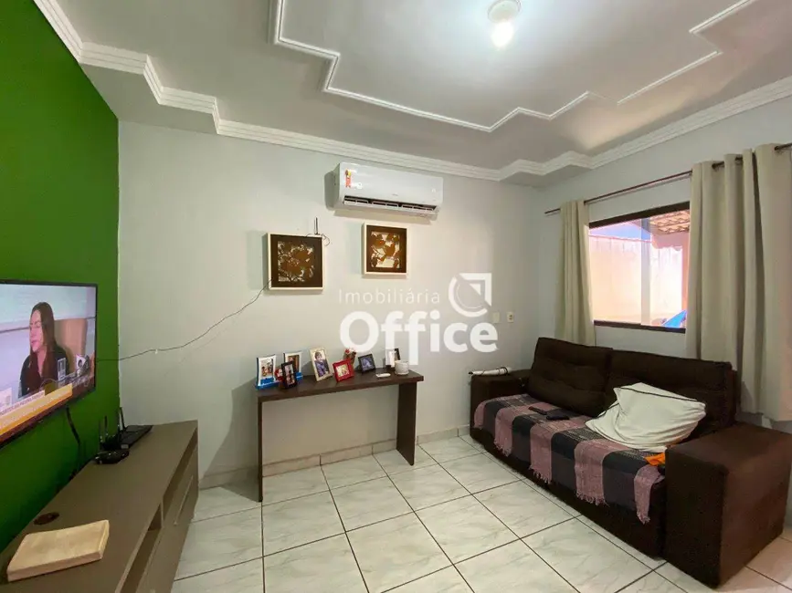 Casa com 3 quartos à venda, 200m2 em Residencial Tangará, Anapolis - GO - imagem 7 Foto 7 de Casa com 3 quartos à venda, 200m2 em Residencial Tangará, Anapolis - GO