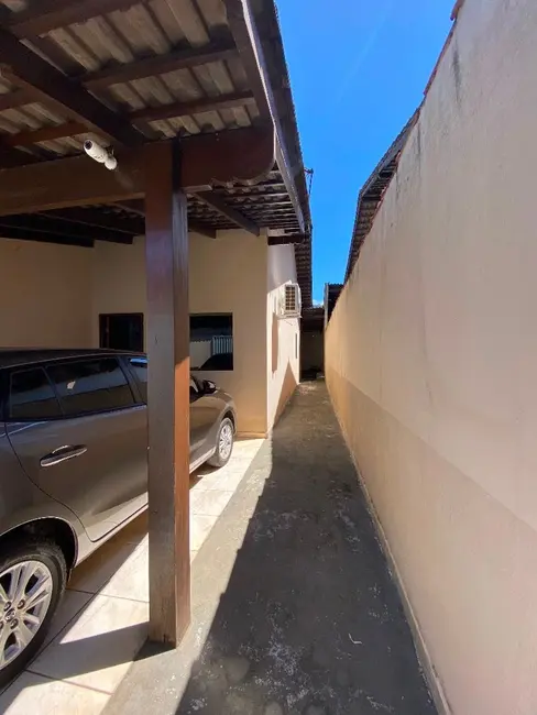 Casa com 3 quartos à venda, 200m2 em Residencial Tangará, Anapolis - GO - imagem 5 Foto 5 de Casa com 3 quartos à venda, 200m2 em Residencial Tangará, Anapolis - GO