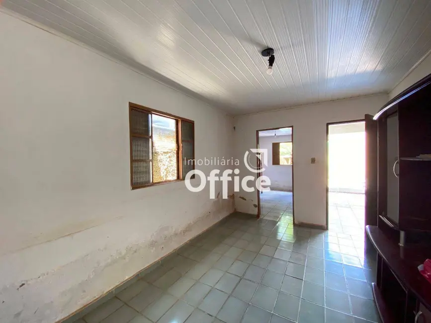 Foto 7 de Casa com 4 quartos à venda, 300m2 em Anapolis - GO