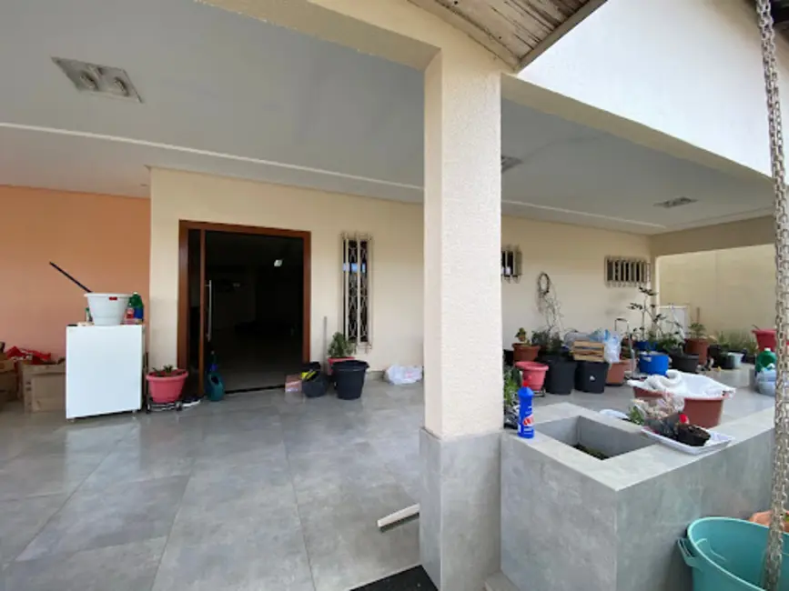 Foto 2 de Casa com 4 quartos à venda, 600m2 em Parque Brasília 2ª Etapa, Anapolis - GO
