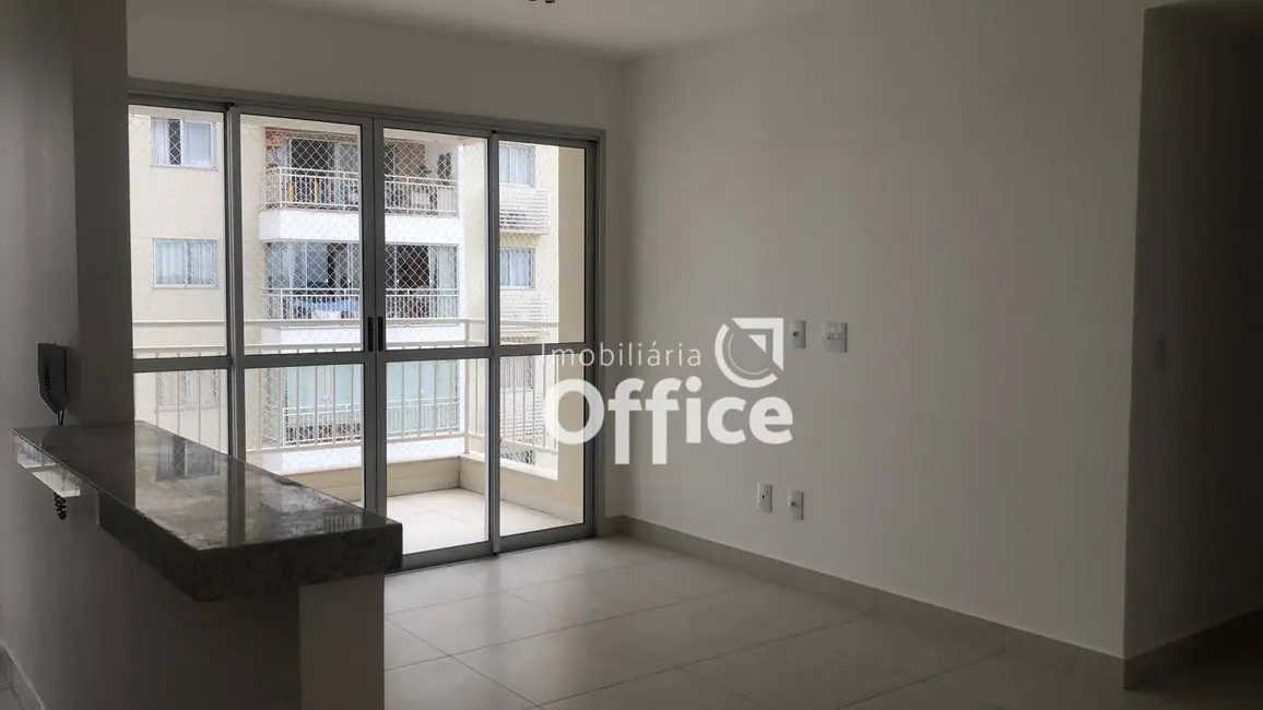 Foto 3 de Apartamento com 3 quartos à venda, 75m2 em Jardim das Américas 1ª Etapa, Anapolis - GO