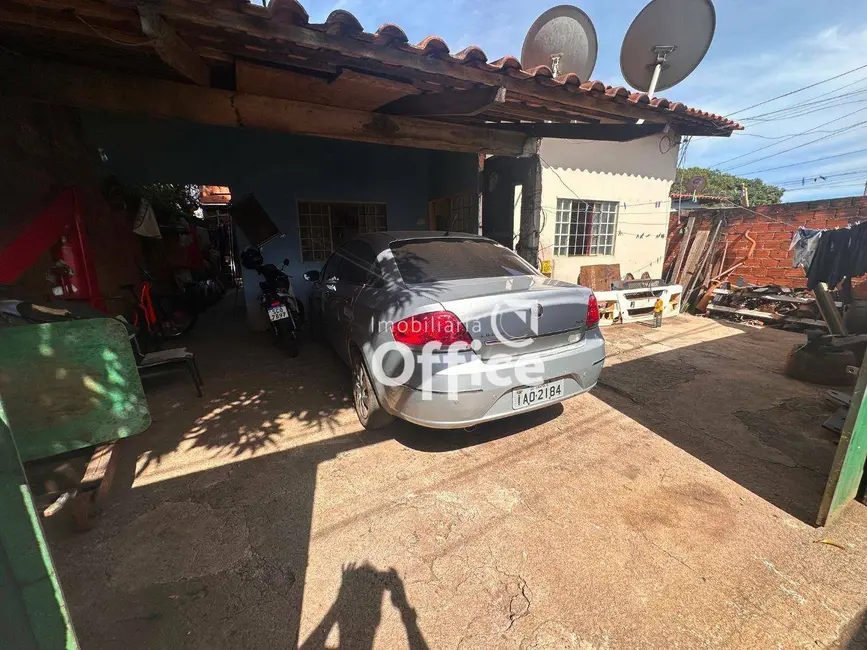 Foto 9 de Casa com 5 quartos à venda, 267m2 em Anapolis - GO