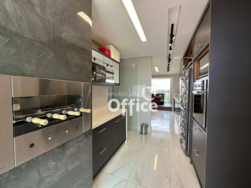 Foto 5 de Apartamento com 3 quartos à venda, 202m2 em Jundiaí, Anapolis - GO