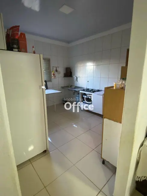Foto 4 de Casa com 2 quartos à venda, 300m2 em Residencial Morumbi, Anapolis - GO