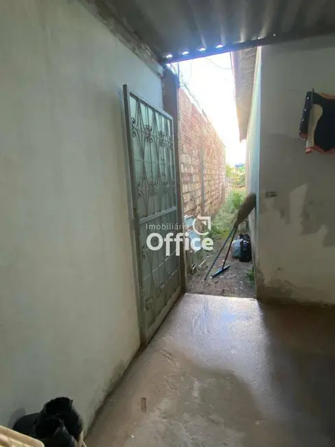 Foto 2 de Casa com 2 quartos à venda, 300m2 em Residencial Morumbi, Anapolis - GO