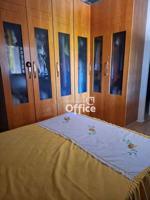 Casa com 3 quartos à venda, 300m2 em Residencial Mônica Braga, Anapolis - GO - imagem 8 Foto 8 de Casa com 3 quartos à venda, 300m2 em Residencial Mônica Braga, Anapolis - GO