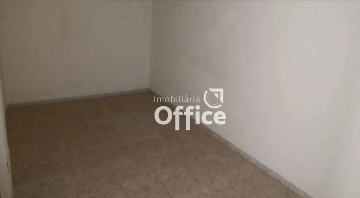Casa com 2 quartos à venda, 347m2 em Santo André, Anapolis - GO - imagem 8 Foto 8 de Casa com 2 quartos à venda, 347m2 em Santo André, Anapolis - GO