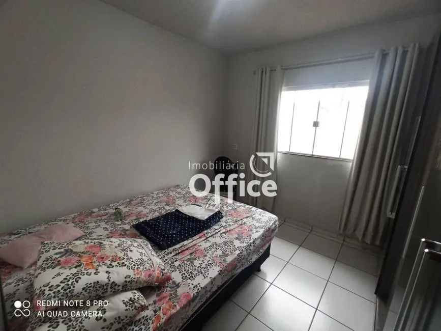 Casa com 3 quartos à venda, 200m2 em Residencial Flamboyant, Anapolis - GO - imagem 8 Foto 8 de Casa com 3 quartos à venda, 200m2 em Residencial Flamboyant, Anapolis - GO