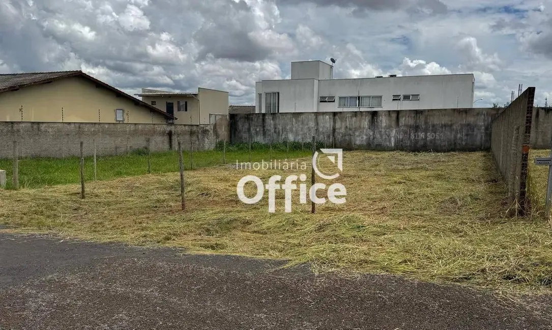 Foto 2 de Terreno / Lote à venda, 390m2 em Anápolis City, Anapolis - GO