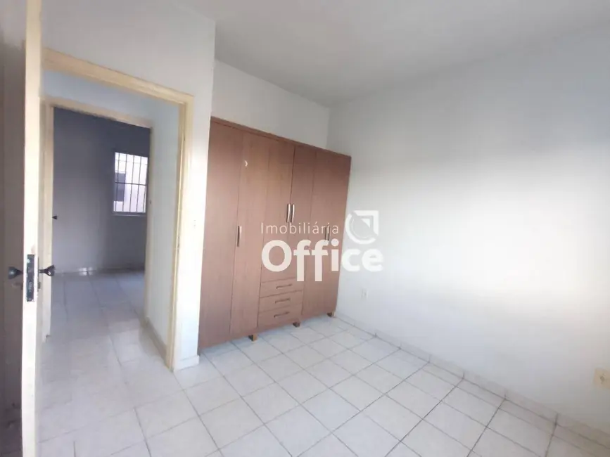 Foto 3 de Apartamento com 2 quartos à venda, 58m2 em Parque Calixtópolis, Anapolis - GO