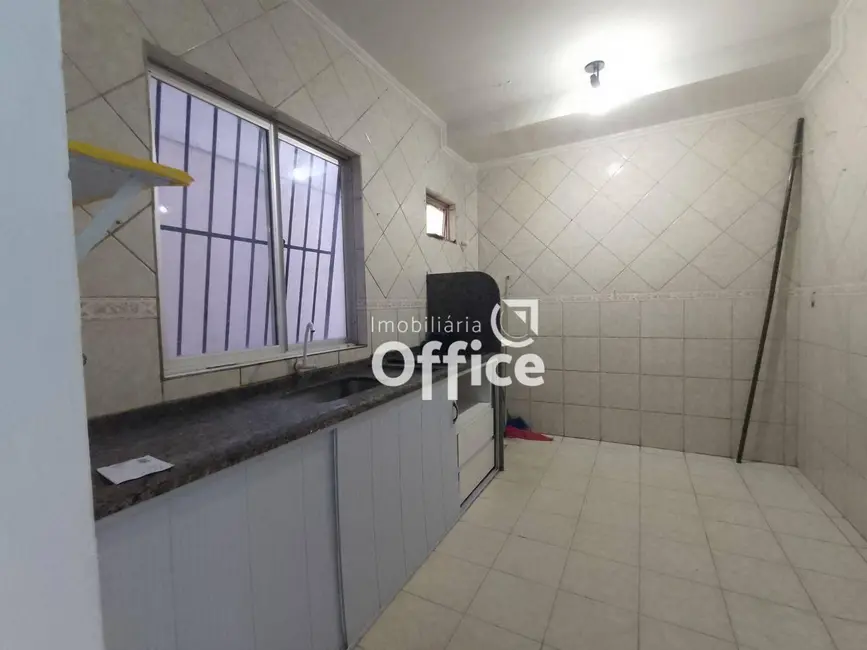 Foto 2 de Apartamento com 2 quartos à venda, 58m2 em Parque Calixtópolis, Anapolis - GO