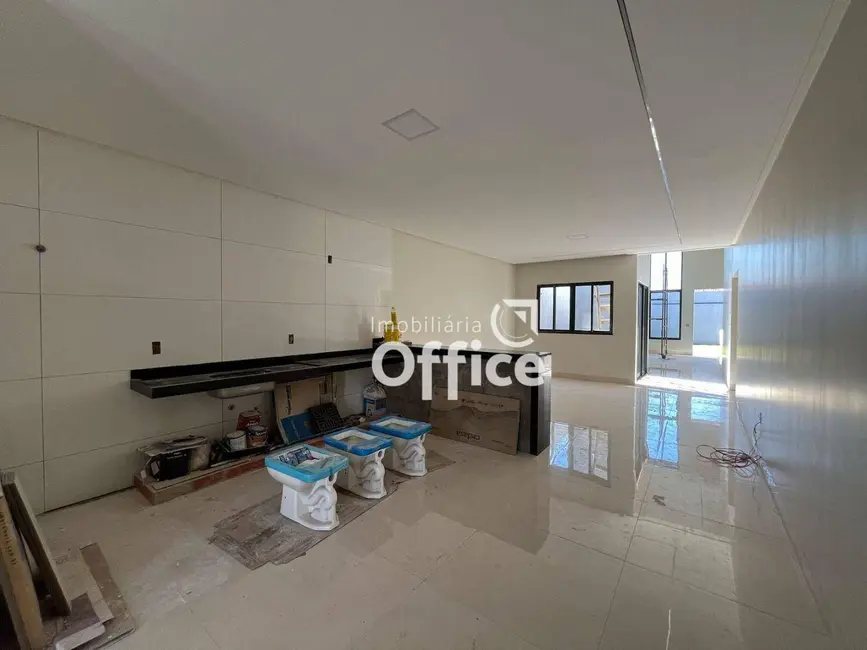 Casa com 3 quartos à venda, 340m2 em Parque Brasília 2ª Etapa, Anapolis - GO - imagem 9 Foto 9 de Casa com 3 quartos à venda, 340m2 em Parque Brasília 2ª Etapa, Anapolis - GO