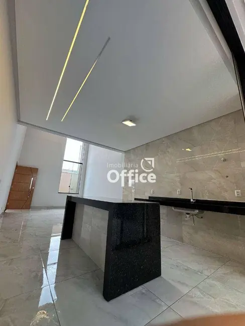 Foto 1 de Casa com 3 quartos à venda, 200m2 em Loteamento Residencial Verona, Anapolis - GO