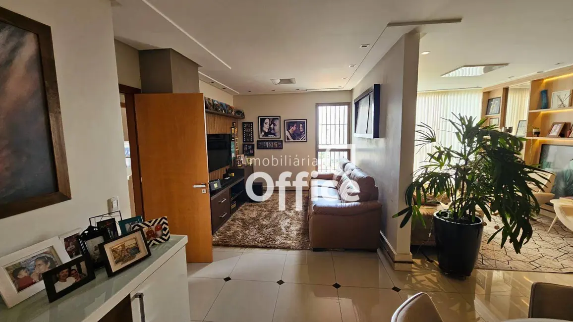 Foto 3 de Apartamento com 4 quartos à venda, 140m2 em Jundiaí, Anapolis - GO